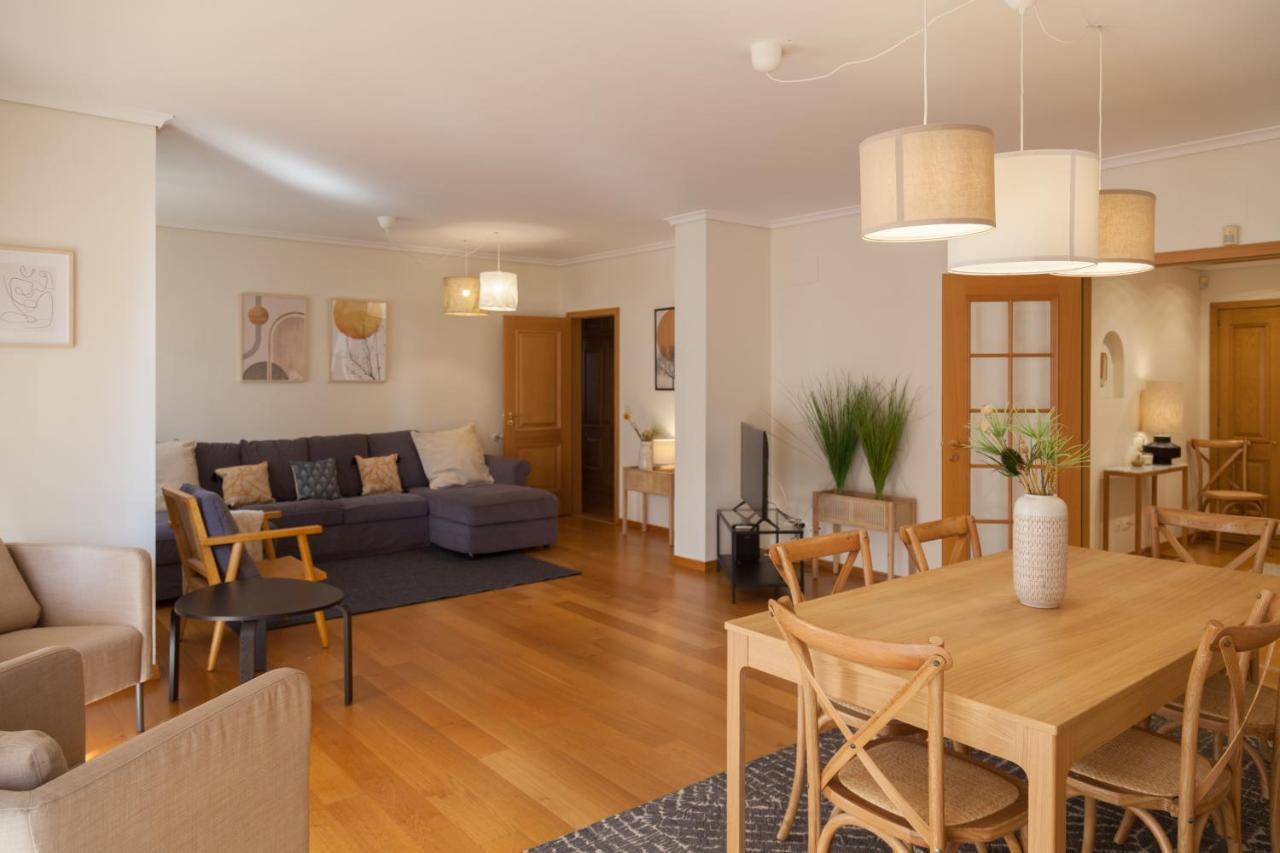 Flh Cascais Wooden Spacious Apartment Bagian luar foto
