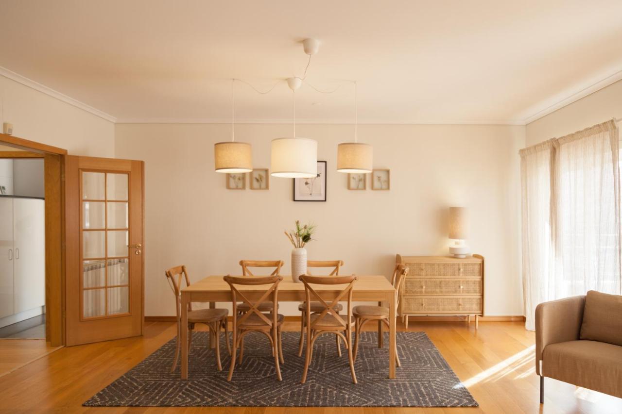 Flh Cascais Wooden Spacious Apartment Bagian luar foto