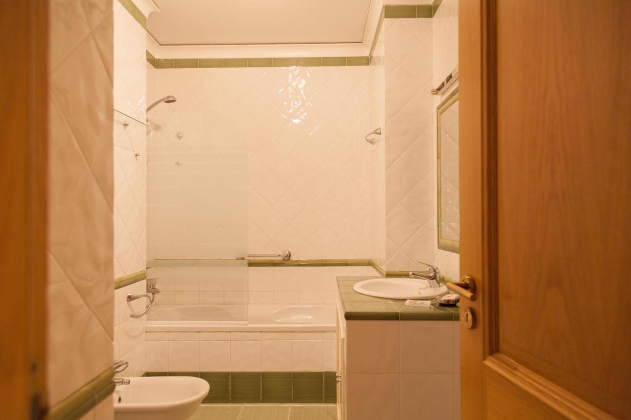 Flh Cascais Wooden Spacious Apartment Bagian luar foto