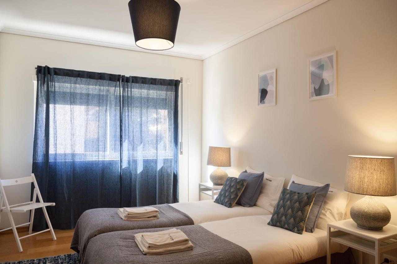 Flh Cascais Wooden Spacious Apartment Bagian luar foto